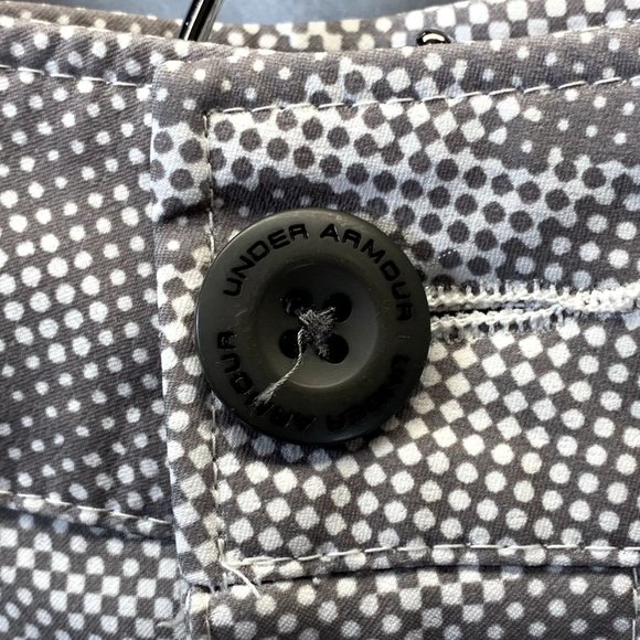 Under Armour UA Fish Hunter Cargo Shorts Mens 32 Loose Heat Gear Digital Camo - Picture 12 of 13